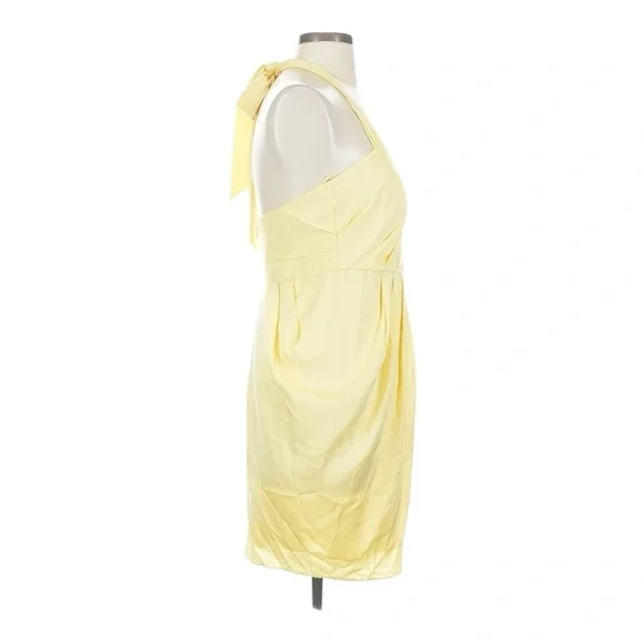 NWT! Alice + Olivia Yellow Silk Taryn Twisted Halter Cocktail Dress. Size Small. - Picture 4 of 13